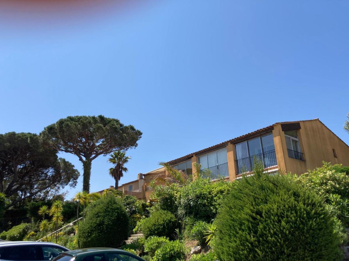 Appartement Vue Mer Golfe De Saint-Tropez Cogolin Eksteriør billede