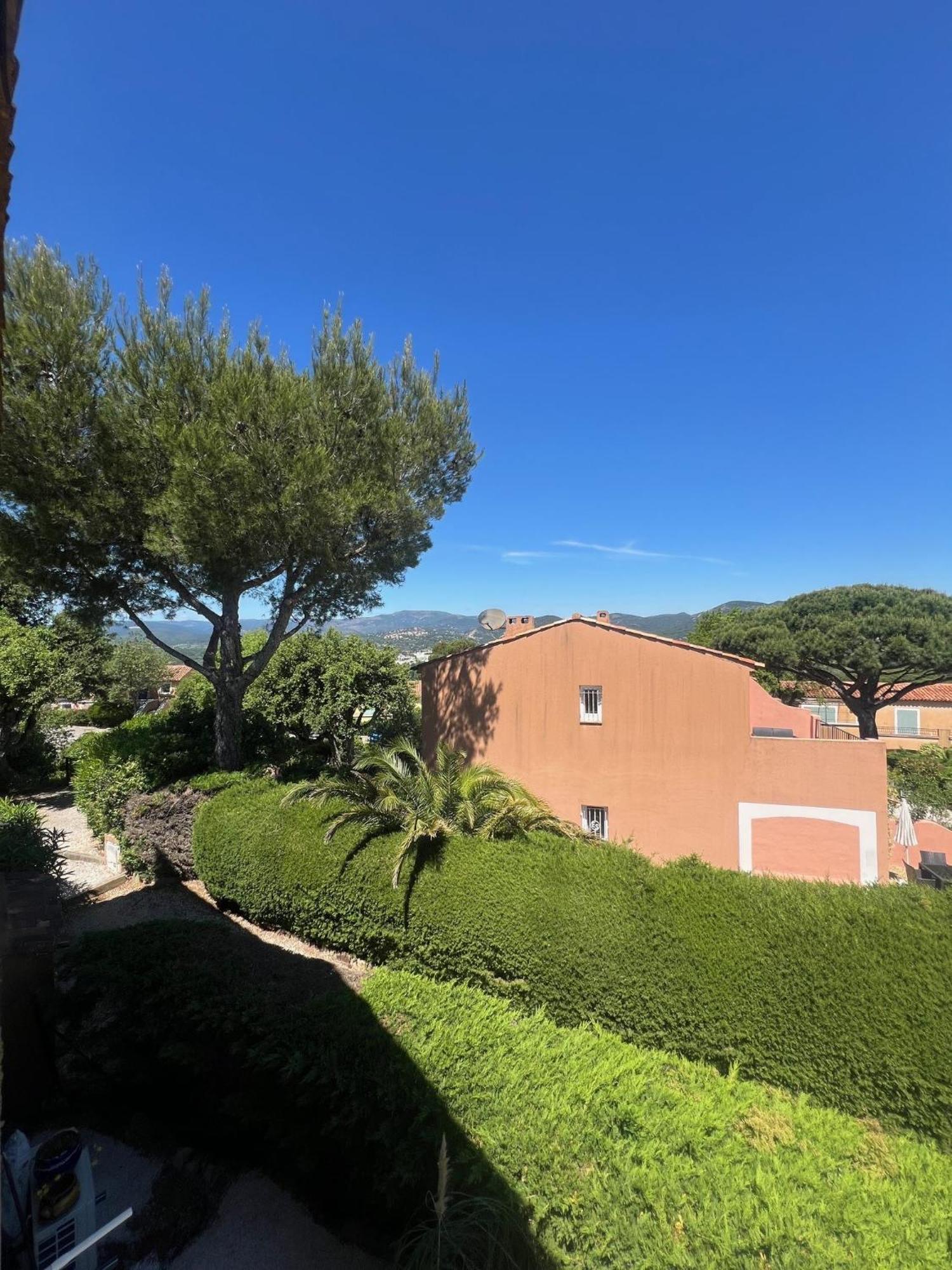 Appartement Vue Mer Golfe De Saint-Tropez Cogolin Eksteriør billede